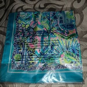 Lilly’s house silk scarf